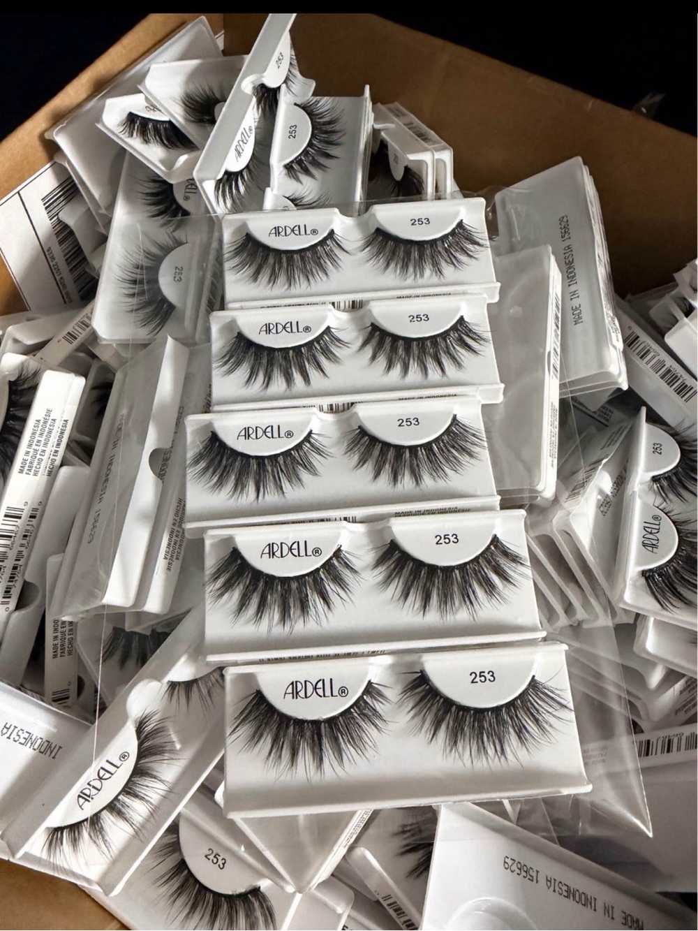 Ardell 253 Faux Mink Lashes in Black - Flared Volume